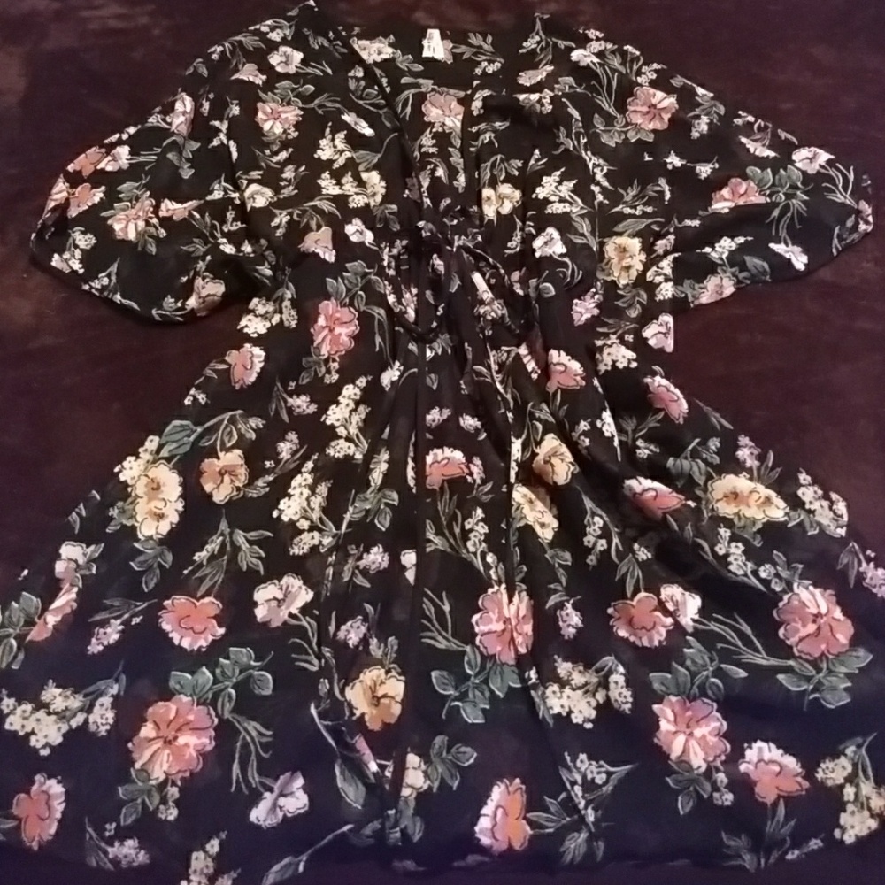 Floral Kimono Style Top